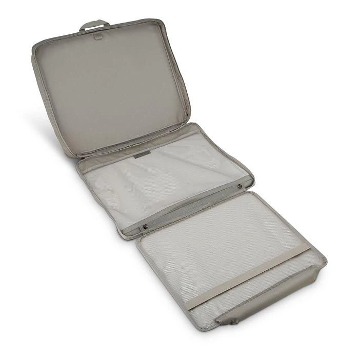商品Samsonite|Silhouette 17 Medium Expanable Spinner Suitcase,价格¥2310,第2张图片详细描述