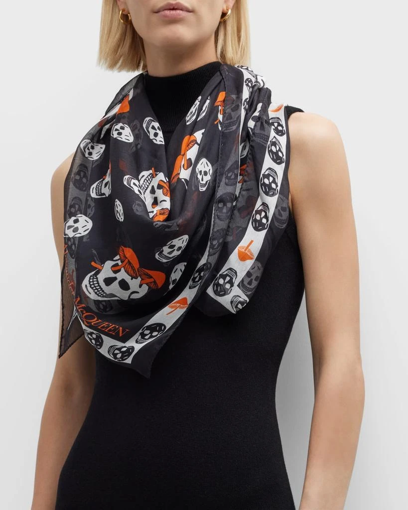 商品Alexander McQueen|Skulls & Mushrooms Silk Scarf,价格¥1407,第1张图片