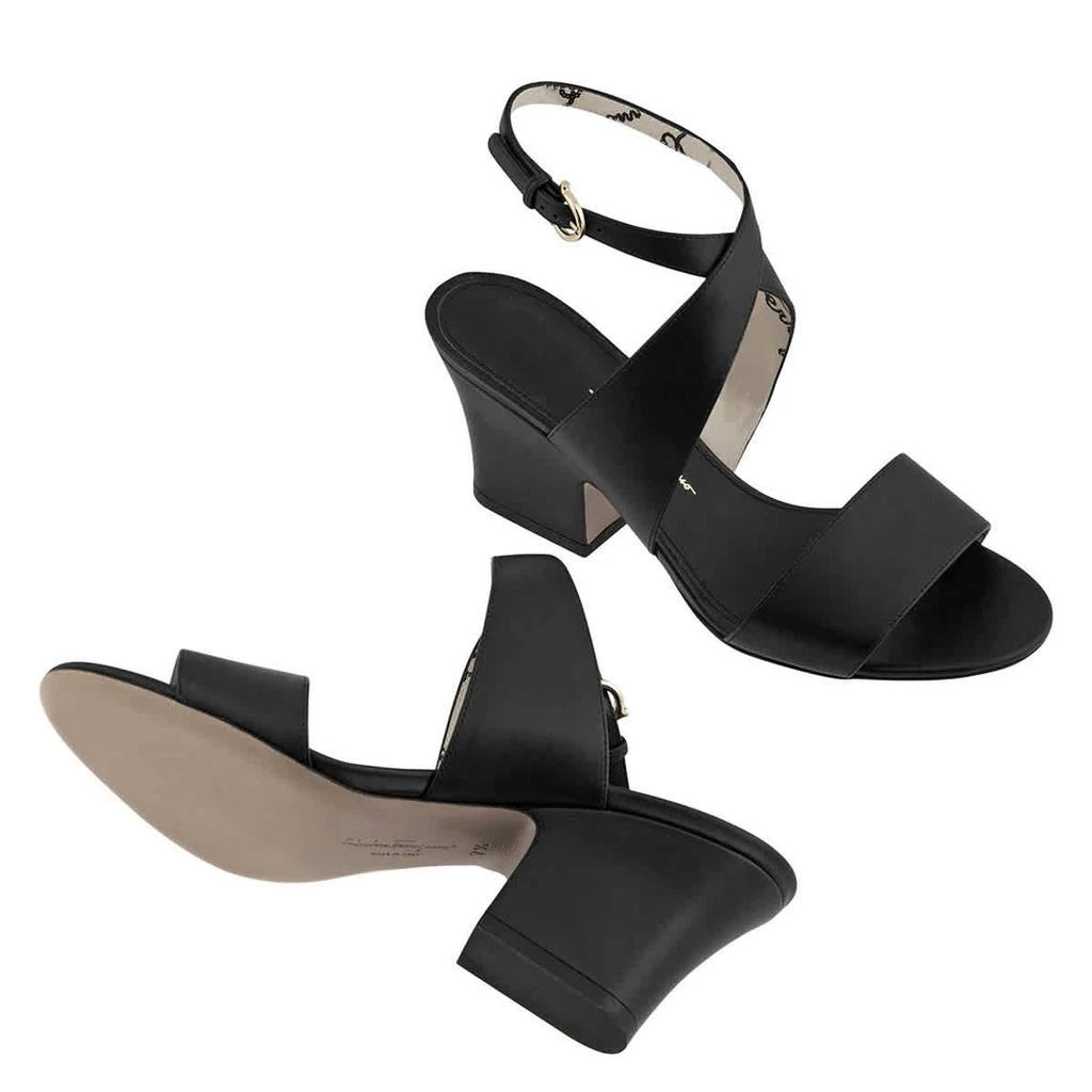 商品Salvatore Ferragamo|Salvatore Ferragamo Ladies Plain Wedge Sandal in Black,价格¥1333,第2张图片详细描述