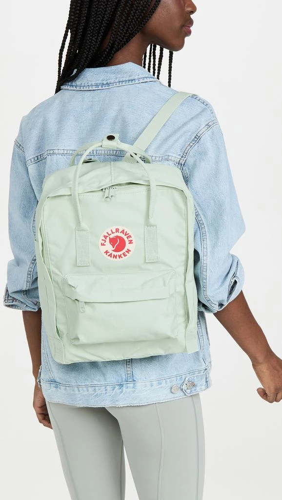 商品Fjällräven|Fjallraven Kanken 双肩包,价格¥683,第2张图片详细描述