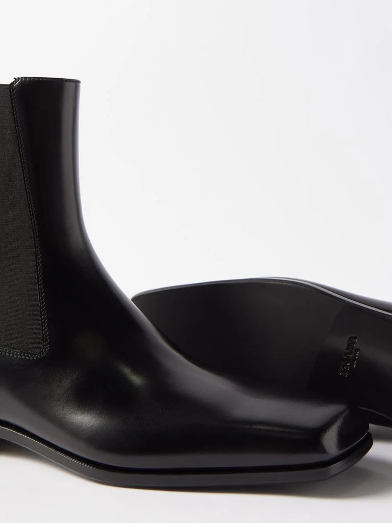 商品Prada|Square-toe patent-leather Chelsea boots,价格¥4881,第2张图片详细描述