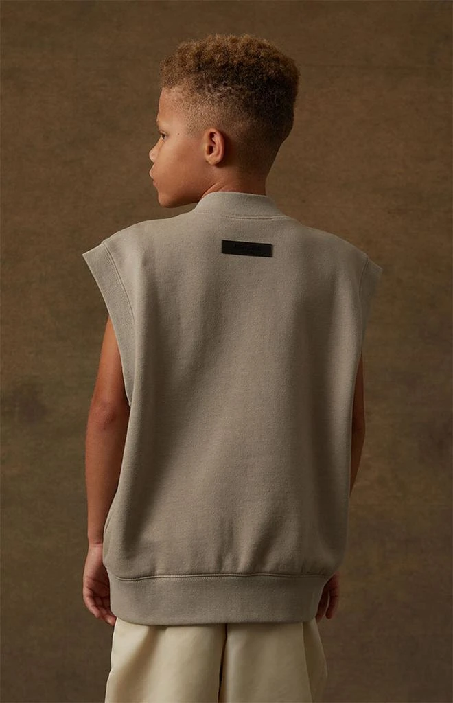 商品Essentials|Smoke Sleeveless Sweatshirt,价格¥334,第4张图片详细描述