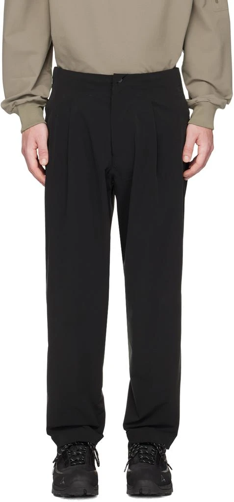 商品DESCENTE|Black One Tuck Trousers,价格¥2543,第1张图片