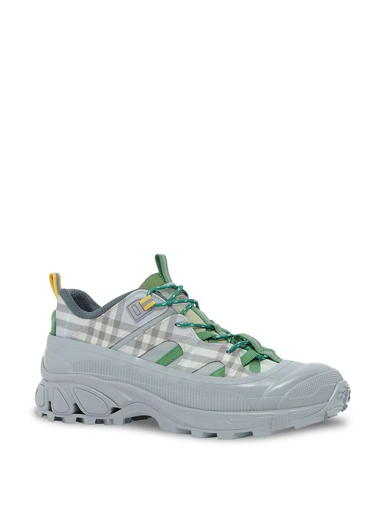 商品Burberry|Runway Arthur Low Top Sneaker,价格¥6445,第3张图片详细描述