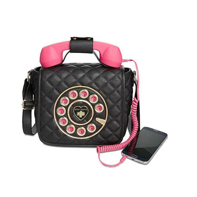 商品Betsey Johnson|Small Quilted Phone Crossbody, Created for Macy's,价格¥480,第1张图片