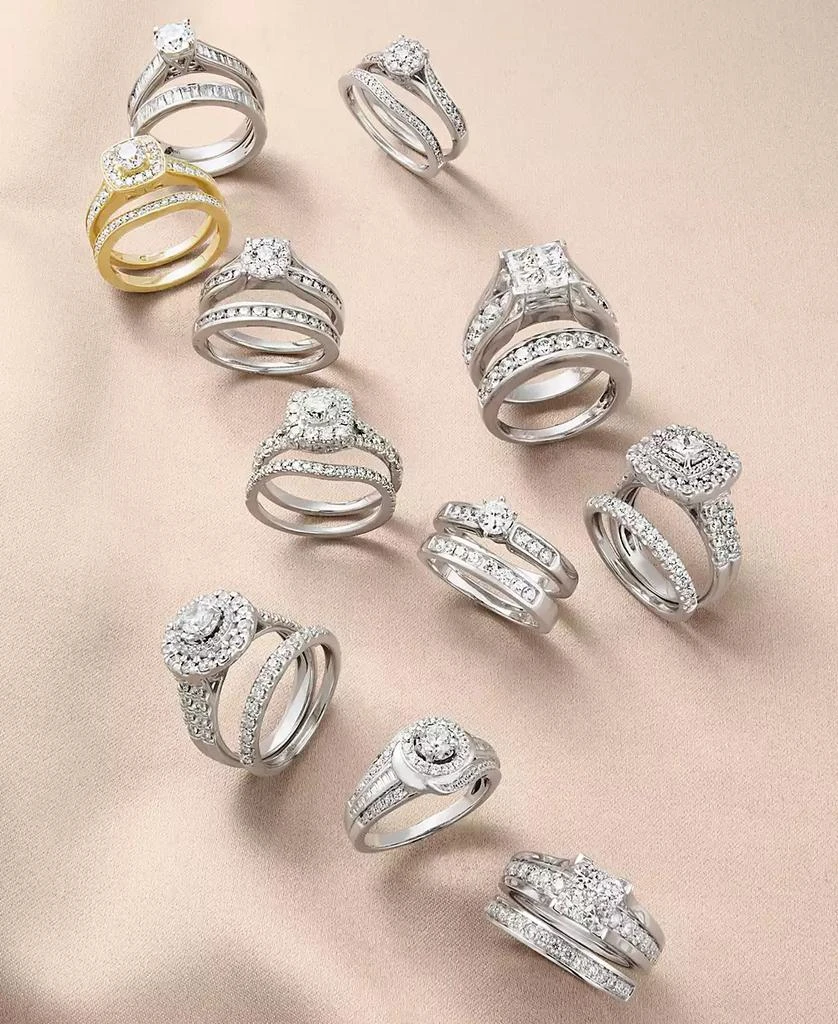 Diamond Cluster Bridal Set (1-1/2 ct. t.w.) in 14k White Gold or 14k Yellow Gold 商品