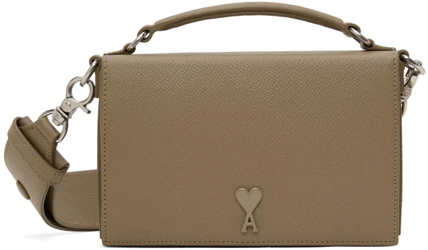 商品AMI|Taupe Ami de Cœur Lunch Box Bag,价格¥3405,第1张图片