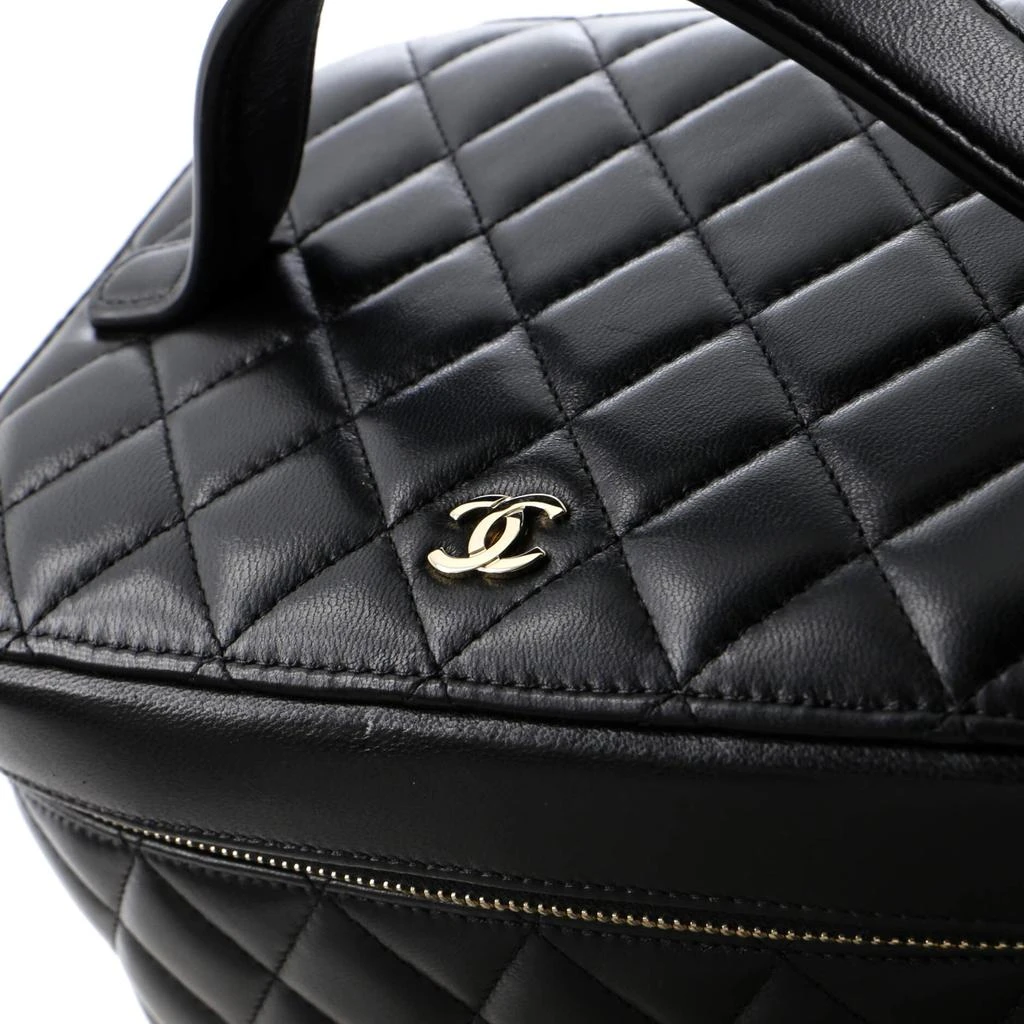 商品[二手商品] Chanel|Cosmetic Case Quilted Lambskin Small,价格¥19119,第3张图片详细描述