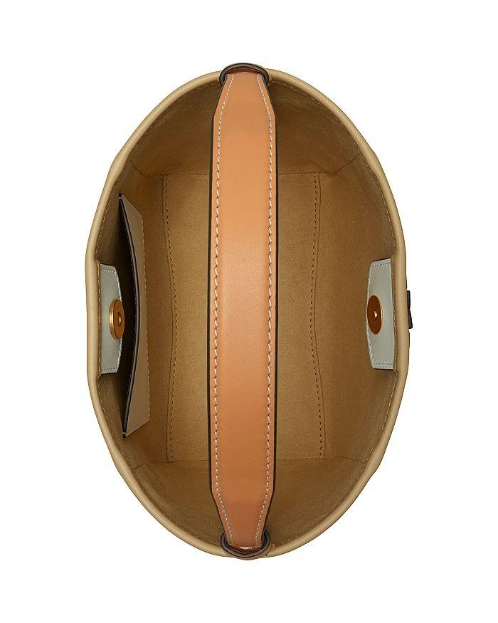 商品Tory Burch|Small McGraw Leather Bucket Crossbody,价格¥1845,第3张图片详细描述
