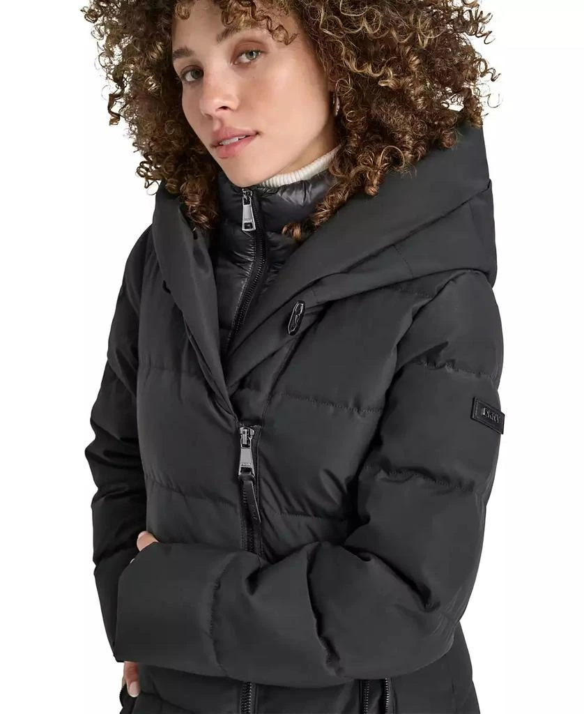 商品DKNY|Women's Bibbed Shawl Collar Hooded Puffer Coat,价格¥1047,第4张图片详细描述