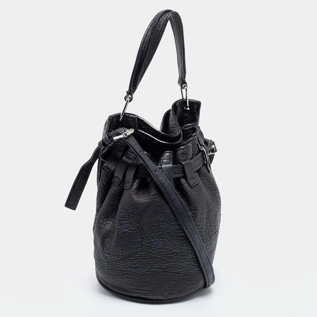 商品[二手商品] Alexander Wang|Alexander Wang Black Textured Leather Diego Bucket Bag,价格¥1326,第3张图片详细描述