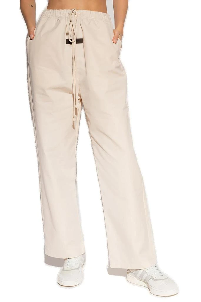 商品Essentials|Fear Of God Essentials Straight Leg Drawstring Trousers,价格¥991,第2张图片详细描述