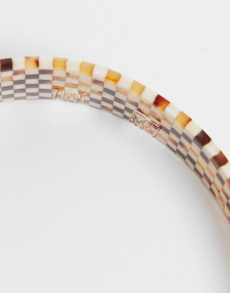 ASOS DESIGN hairband in plastic checkerboard design商品第2张图片规格展示