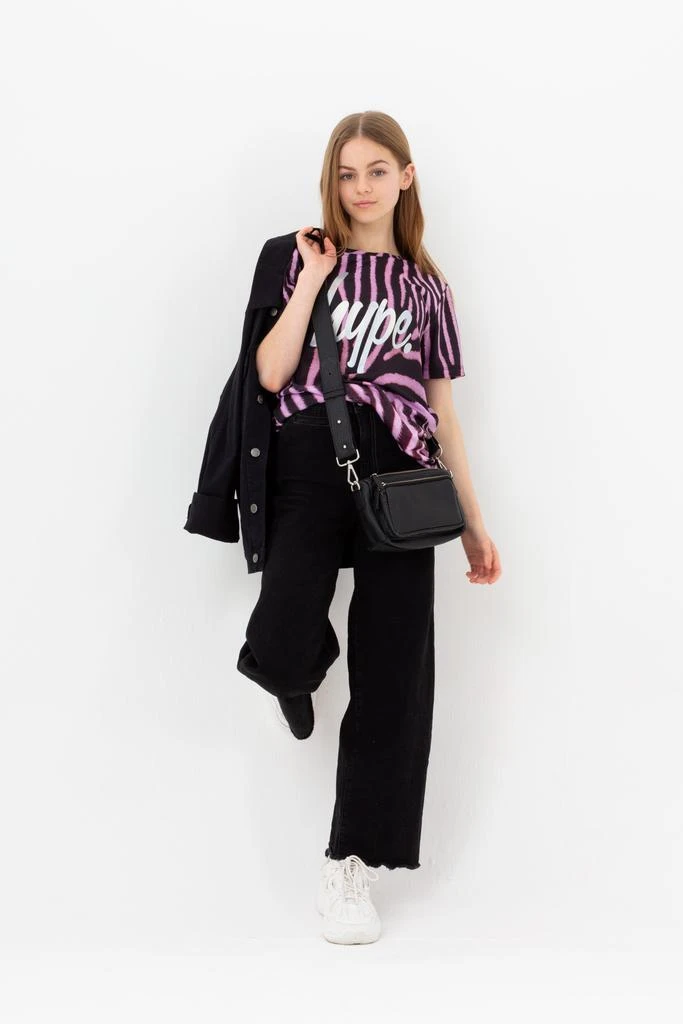 HYPE GIRLS BLACK ZEBRA CRUSH SCRIPT T-SHIRT 商品