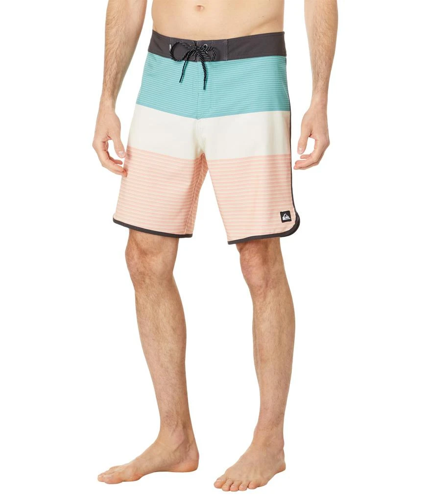 商品Quiksilver|Surfsilk Tijuana 19" Boardshorts,价格¥397,第1张图片