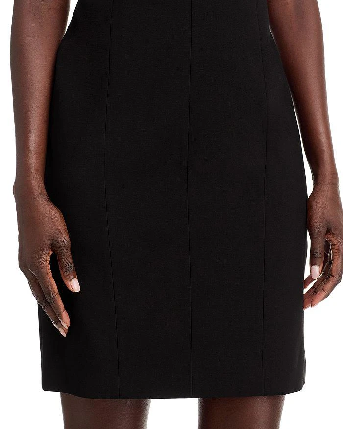 Tonya Pleated Sleeveless V Neck Sheath Dress - Exclusive 商品