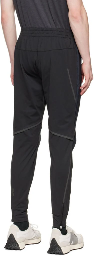 商品On|Black Running Lounge Pants,价格¥665,第3张图片详细描述