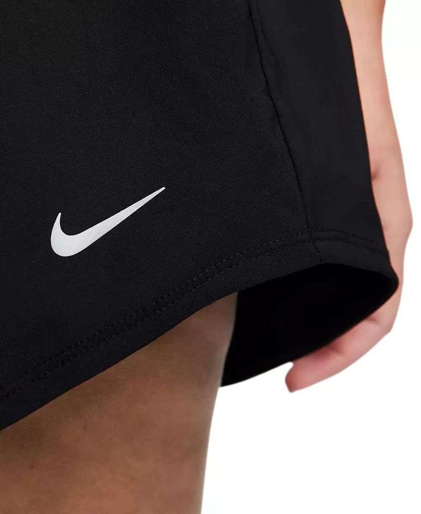 商品NIKE|Plus Size One Dri-FIT Shorts,价格¥137,第3张图片详细描述