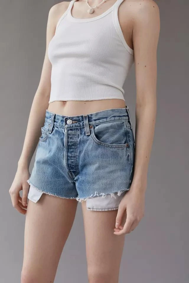 商品Urban Renewal|Urban Renewal Remade Levi’s Cheeky Denim Short,价格¥76,第5张图片详细描述