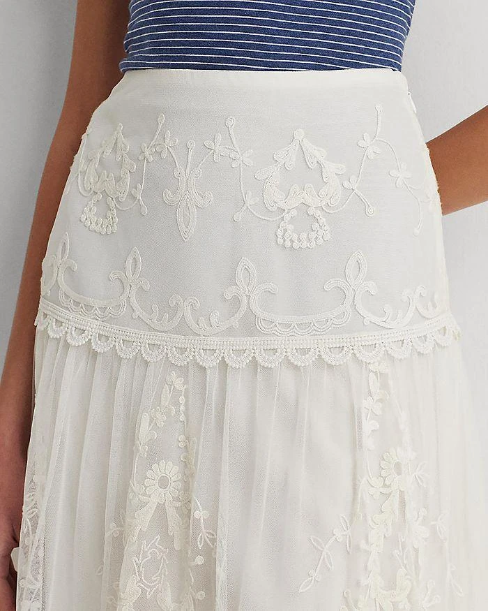 商品Ralph Lauren|Embroidered Mesh Tiered Skirt,价格¥558,第5张图片详细描述