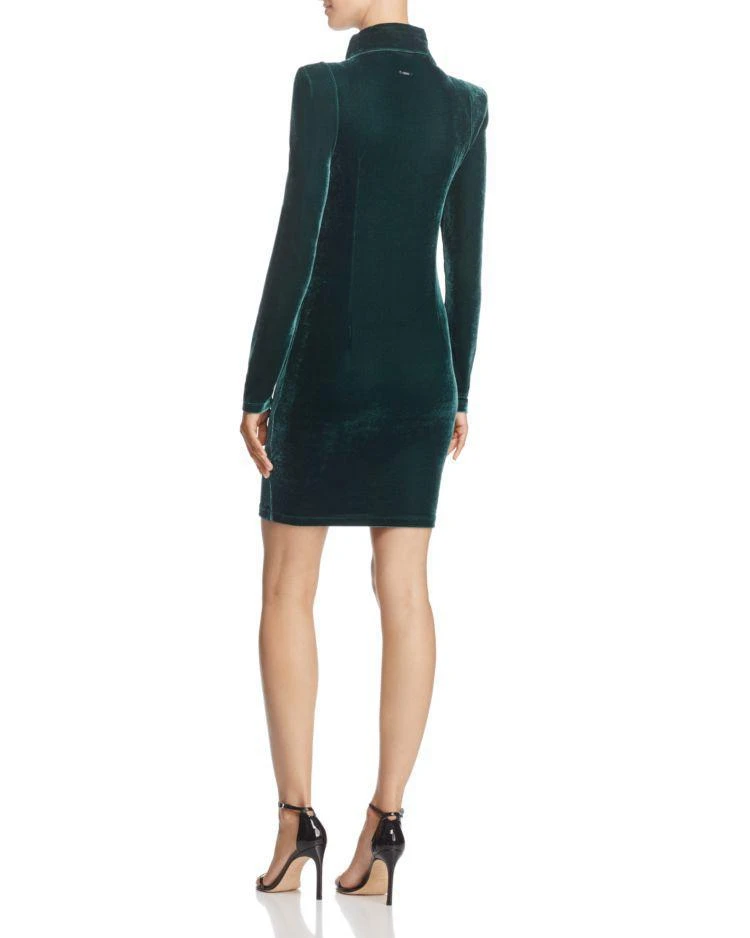 商品GUESS|lga Turtleneck Velvet Dress,价格¥355,第2张图片详细描述