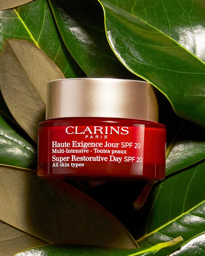 商品Clarins|Super Restorative Day Cream SPF 20, 1.7 oz.,价格¥1018,第3张图片详细描述