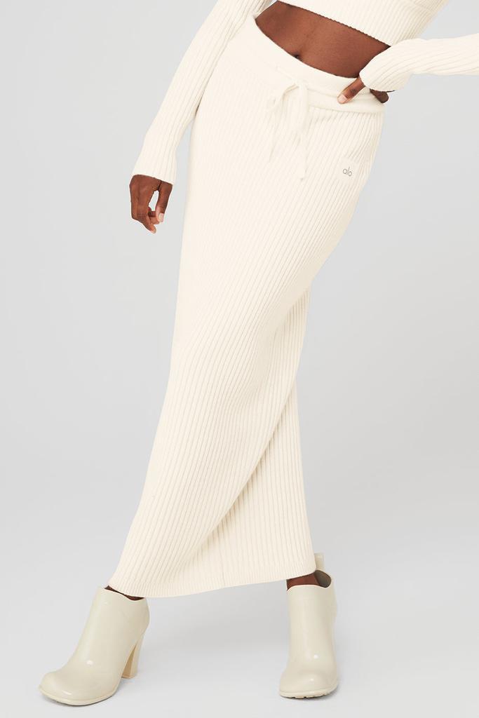 商品Alo|Cashmere Ribbed High-Waist Winter Dream Skirt - Ivory,价格¥6028,第3张图片详细描述
