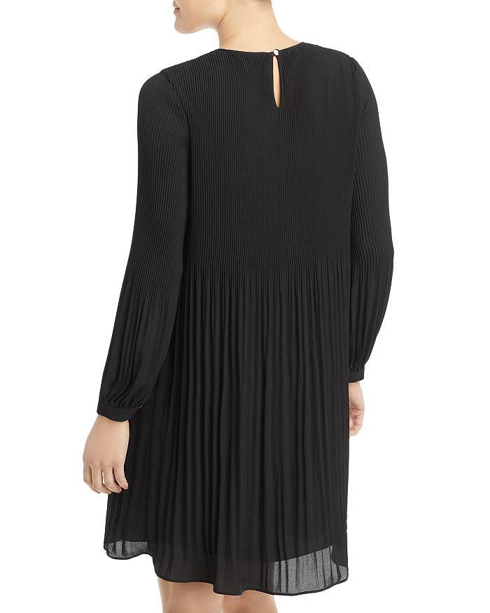 商品Tahari|Georgette Micro Pleated Flare Dress,价格¥885,第3张图片详细描述