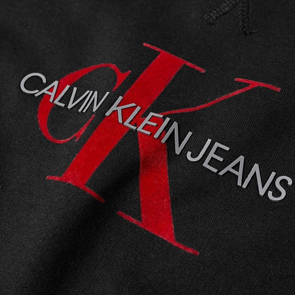 商品Calvin Klein|Calvin Klein Archival Monogram Flock Crew Sweat,价格¥442,第2张图片详细描述