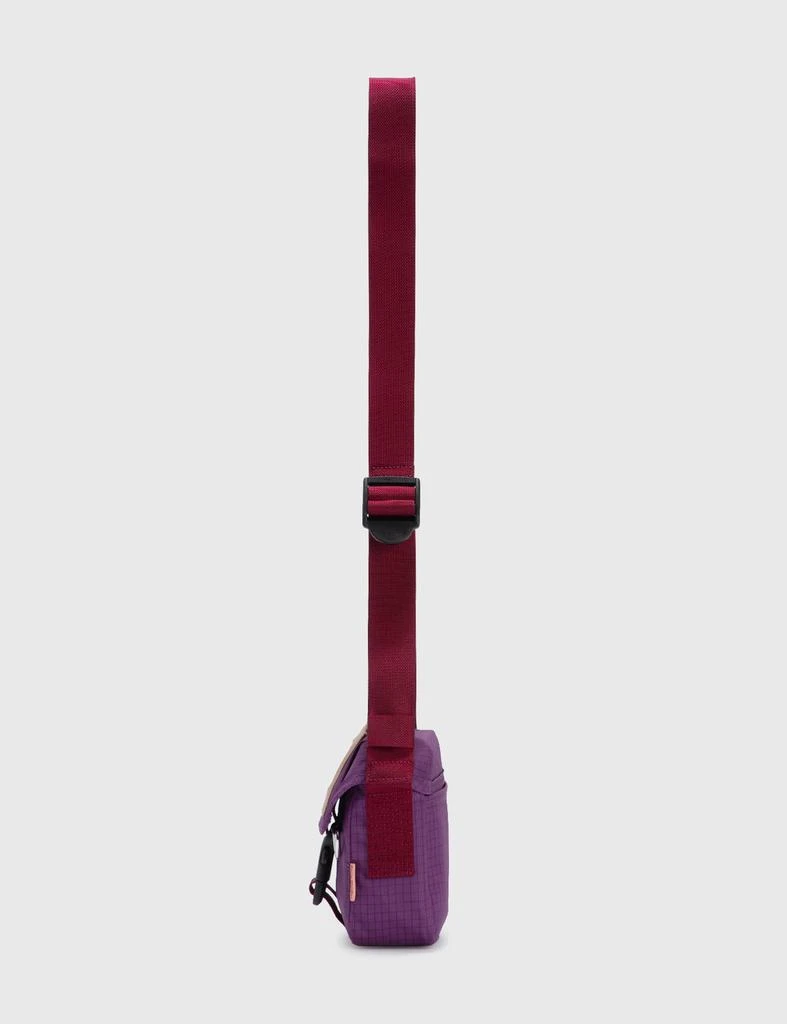 商品[二手商品] Acne Studios|Nylon Messenger Bag,价格¥991,第2张图片详细描述
