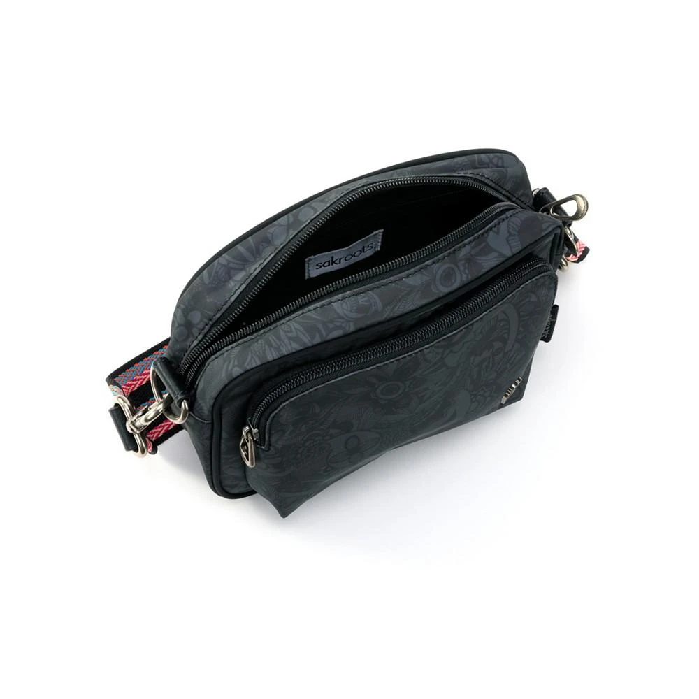 商品Sakroots|Recycled Solid Westwood Crossbody Bag,价格¥587,第4张图片详细描述