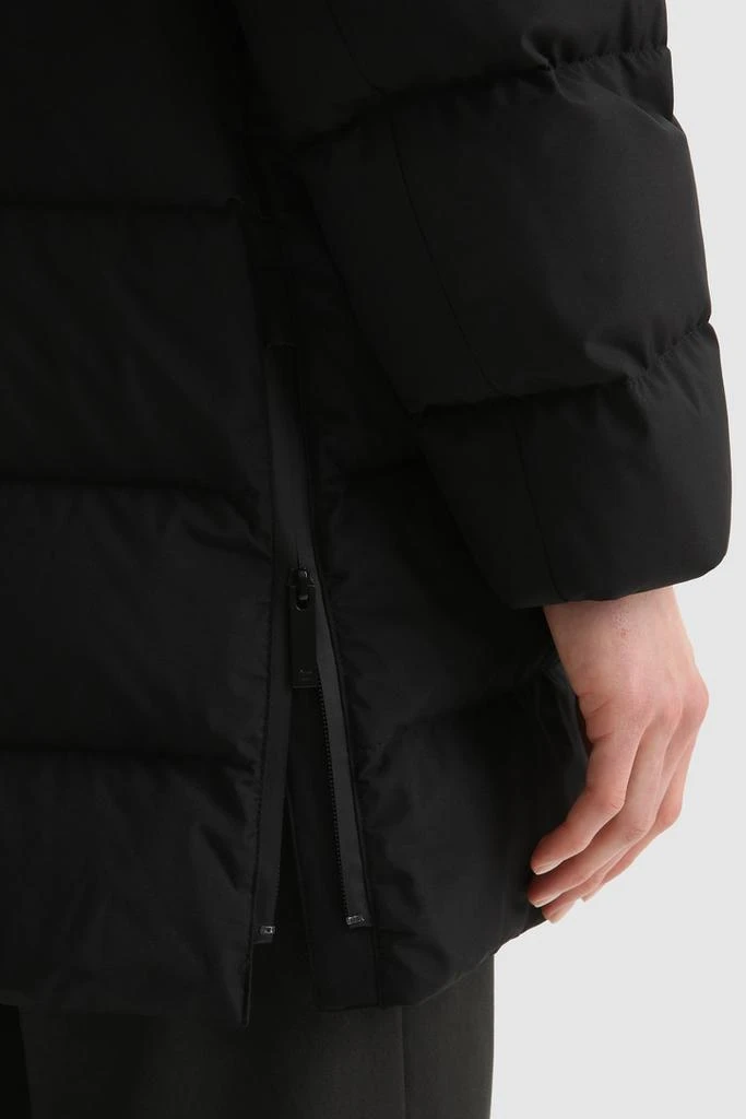 商品Woolrich|GORE-TEX Infinium High-Tech Quilted Long Jacket,价格¥6544,第2张图片详细描述