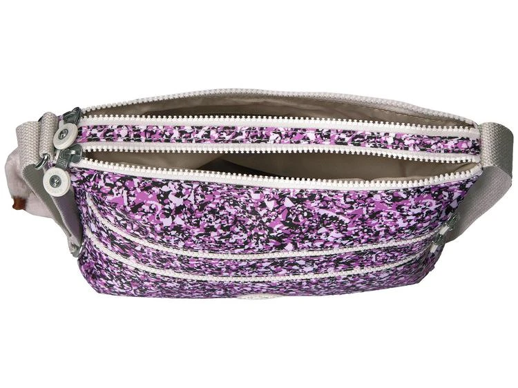 商品Kipling|Alvar Printed Crossbody Bag,价格¥472,第5张图片详细描述