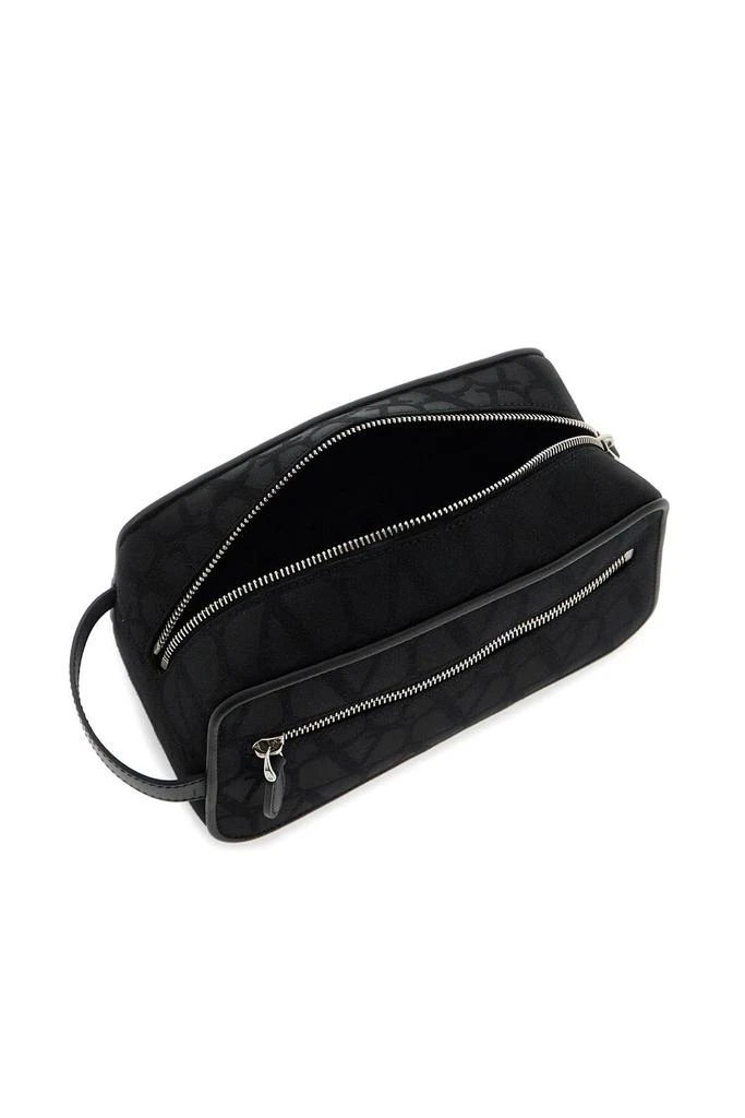 商品Valentino|Valentino	Toile Iconographe Zip-Up Wash Bag,价格¥2910,第4张图片详细描述