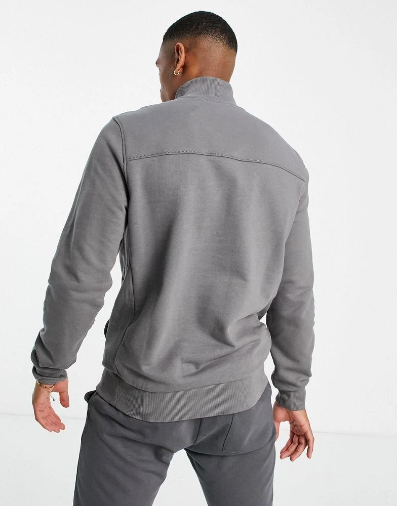 商品Calvin Klein|Calvin Klein small chest logo half zip sweatshirt in grey,价格¥530,第2张图片详细描述