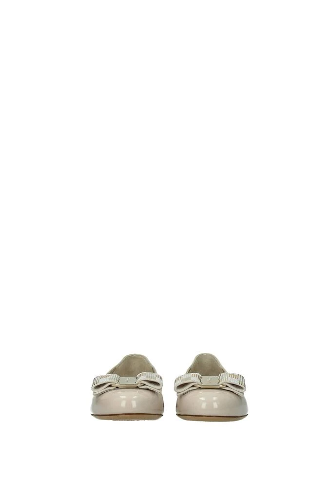 商品Salvatore Ferragamo|Ballet flats varina Patent Leather Beige Oat Milk,价格¥1845,第3张图片详细描述