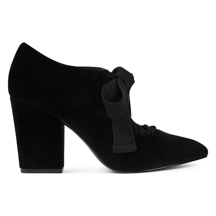 Stellamar Lace-Up Pumps 商品