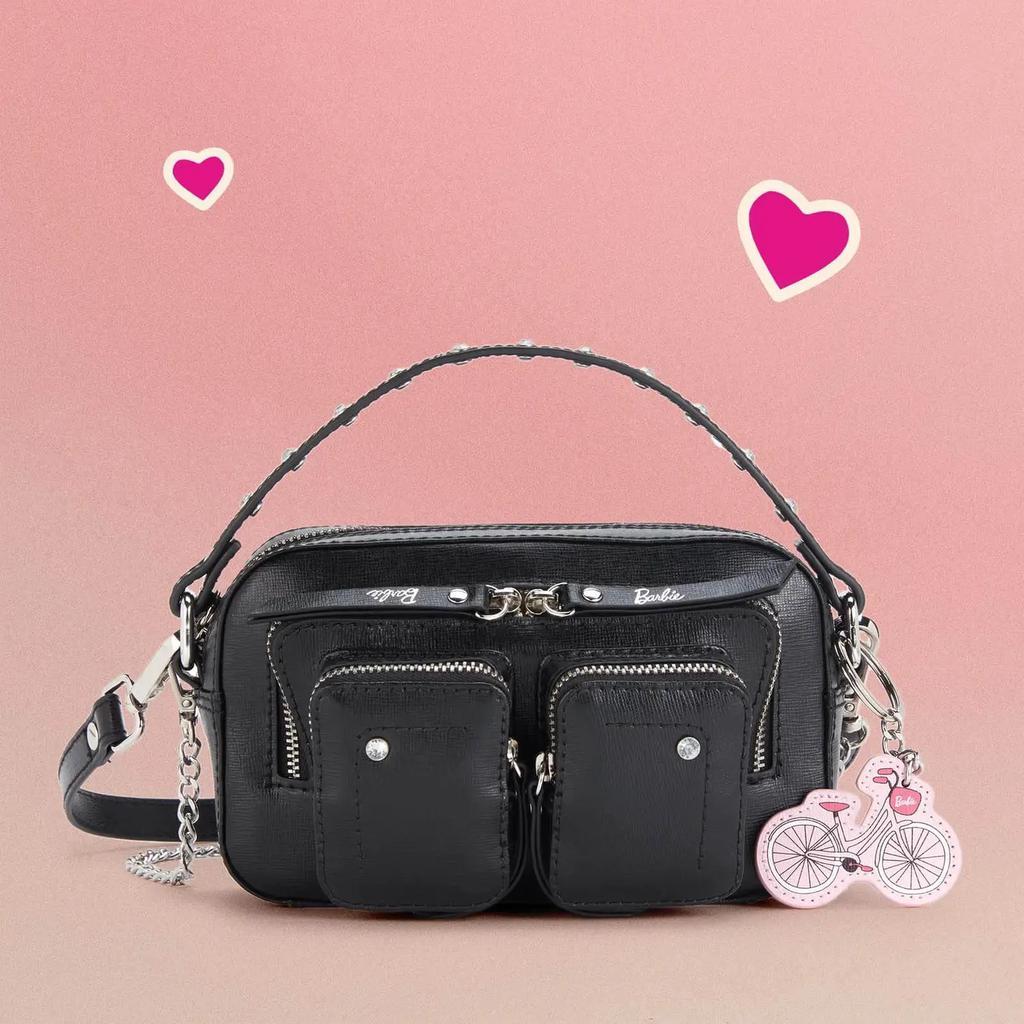 商品Nunoo|Núnoo Women's x Barbie Helena Cross Body Bag - Black,价格¥492,第1张图片