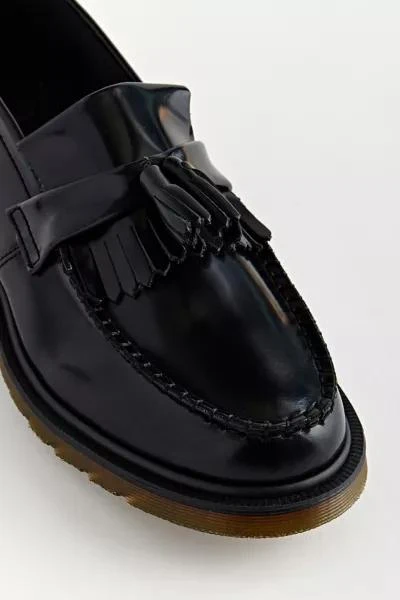 商品Dr. Martens|Dr. Martens Adrian Tassel Loafer,价格¥1138,第2张图片详细描述