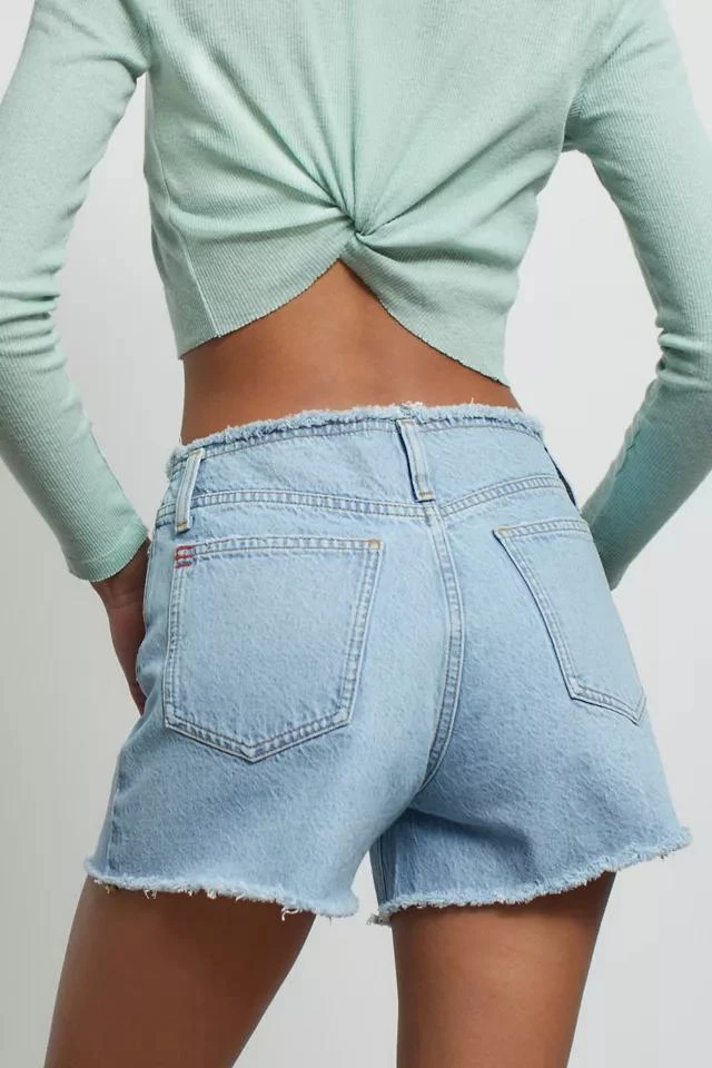 商品BDG|BDG Distressed Waist A-Line Denim Short,价格¥76,第2张图片详细描述