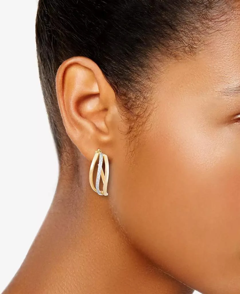 商品Macy's|Textured Two-Tone Wavy Hoop Earrings in 14k Gold and White Gold,价格¥2394,第2张图片详细描述