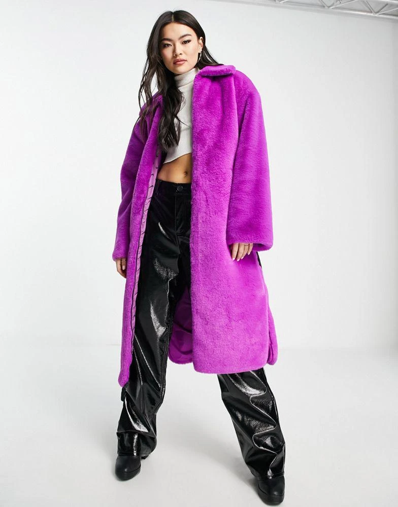 商品NIKE|Nike long faux fur swoosh coat in vivid purple and black,价格¥1467,第2张图片详细描述