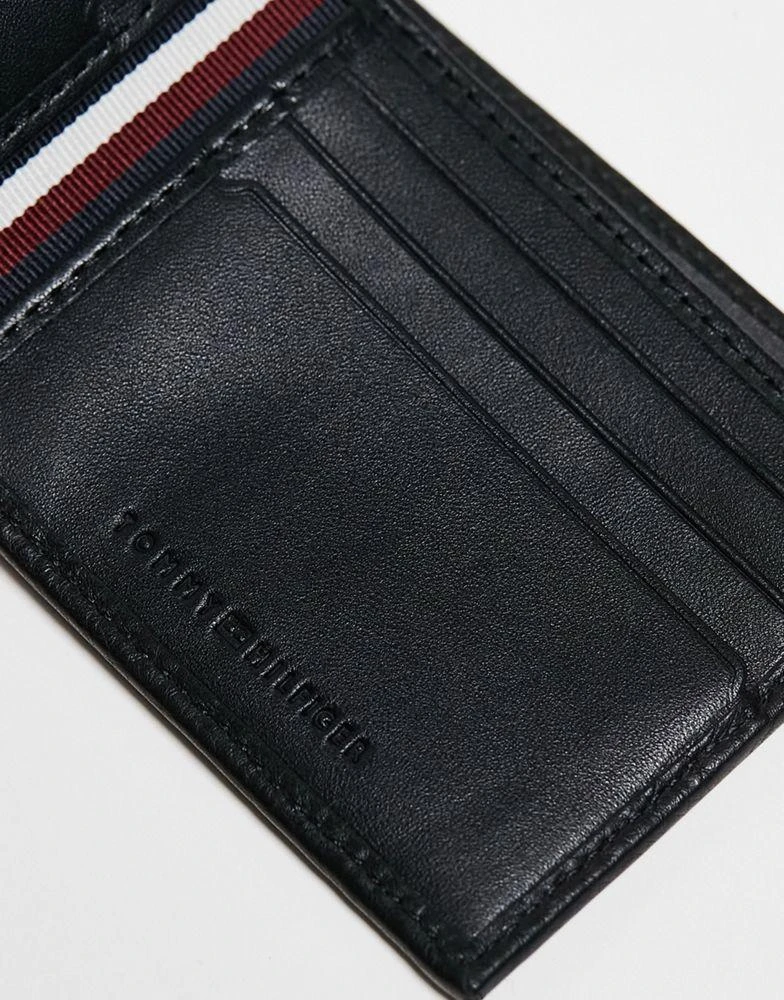 商品Tommy Hilfiger|Tommy Hilfiger mini cc wallet in black,价格¥519,第4张图片详细描述