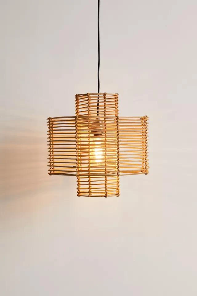商品Urban Outfitters|Cylindrical Rattan Pendant Light,价格¥1410,第3张图片详细描述