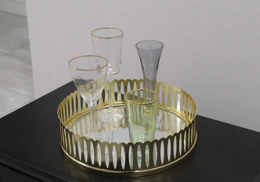 商品Classic Touch Decor|Round Mirror Tray Gold Design - 13.75"D,价格¥658,第2张图片详细描述