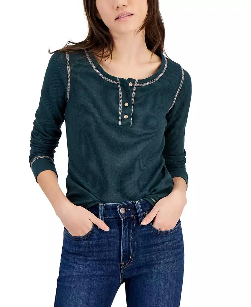 商品Levi's|Women's Sierra Waffle-Knit Quarter-Button Henley Top,价格¥120,第3张图片详细描述