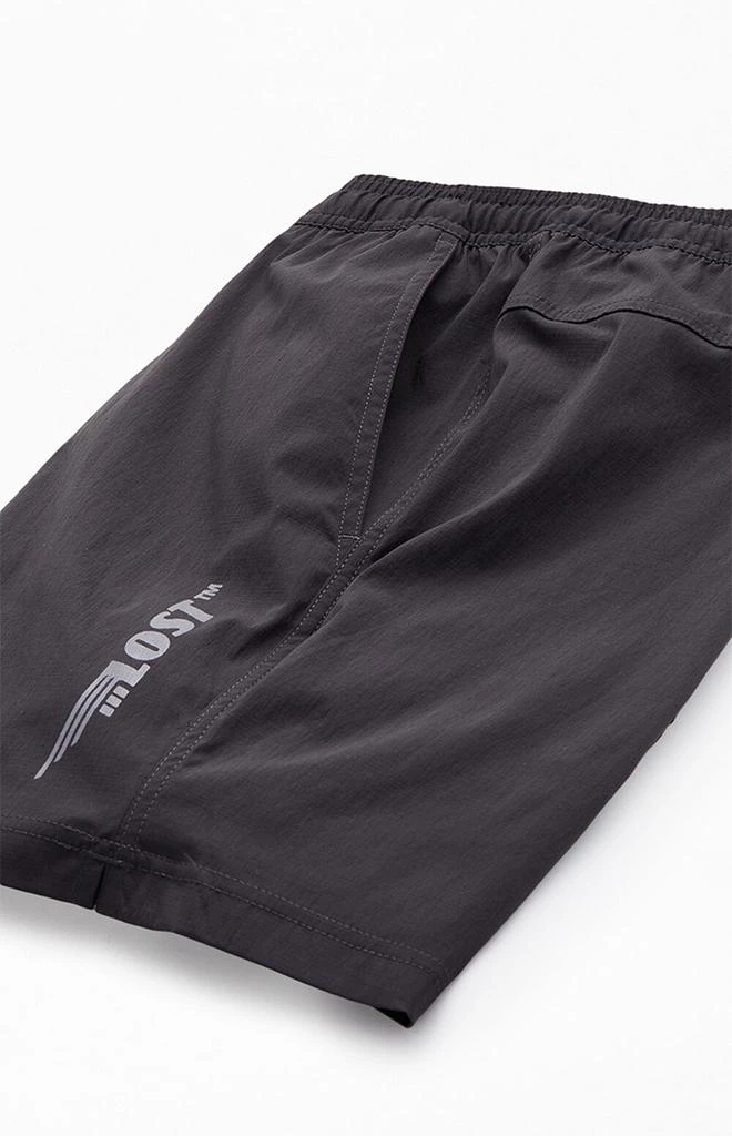 商品LOST|WIngs Vintage 5.5" Swim Trunks,价格¥226,第4张图片详细描述