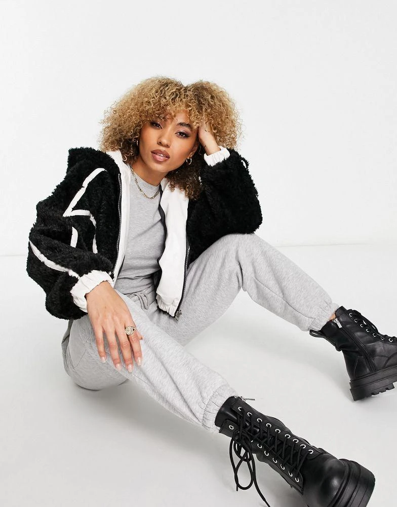 商品Jayley|Jayley faux fur bomber with faux leather trims in black and cream,价格¥395,第3张图片详细描述