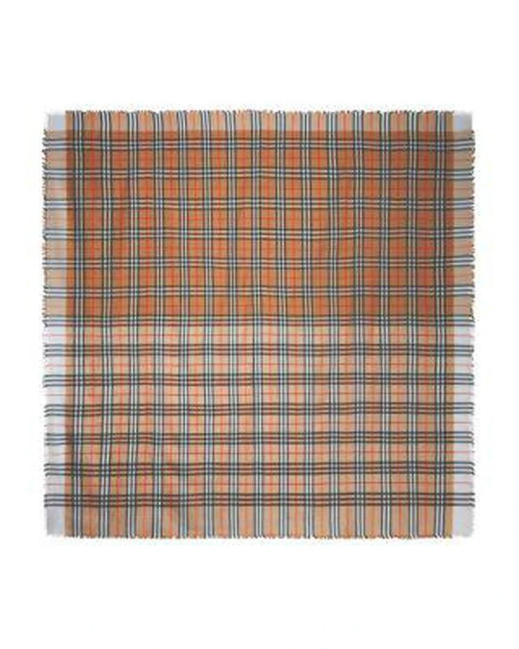 商品Burberry|Two-tone Vintage Check Cotton Scarf,价格¥2612,第2张图片详细描述