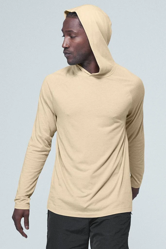 商品Alo|Core Hooded Runner - Sand Dune,价格¥356,第5张图片详细描述